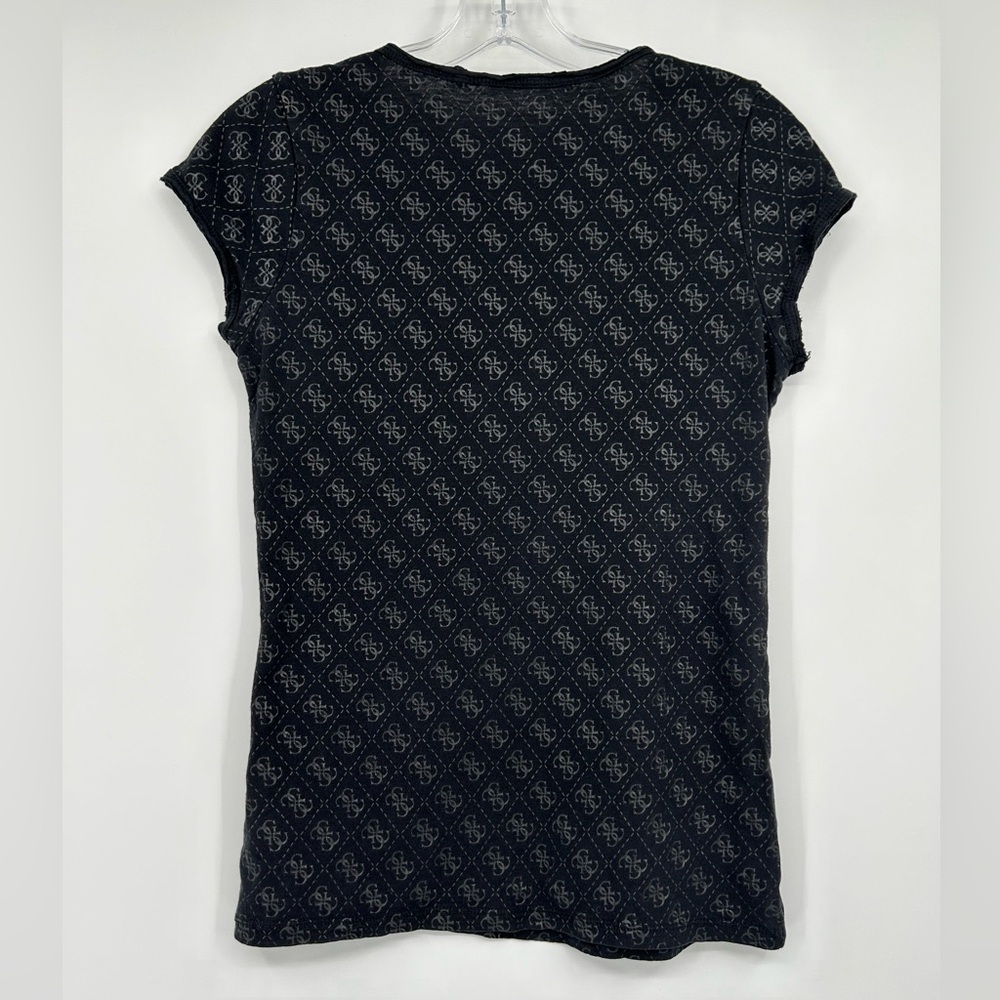 Guess Black Monogram V-neck T-shirt Size Medium